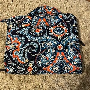Vera Bradley hanging travel bag